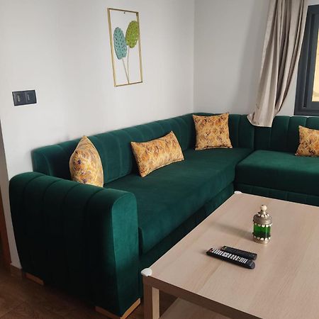 Appartement En M'Diq Centre Ville Pres De La Plage ภายนอก รูปภาพ